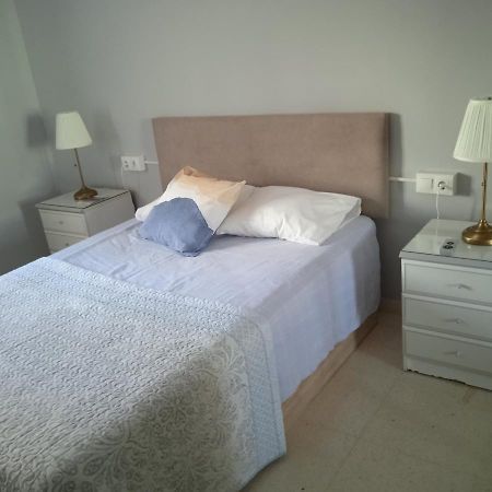 Torremolinos Alquilo Habitacion Con Bano Compartido Y Cocina Compartida Ngoại thất bức ảnh